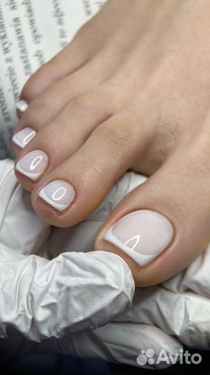 Маникюр педикюр