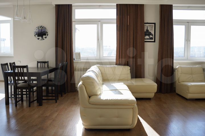 3-к. квартира, 117,3 м², 8/8 эт.