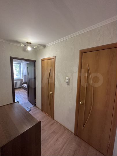 2-к. квартира, 52 м², 1/5 эт.