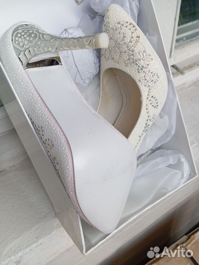 Туфли женские 35 размер