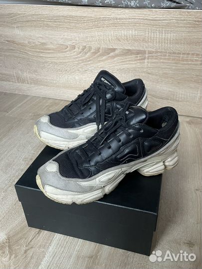 Кроссовки Adidas raf simons ozweego cream white