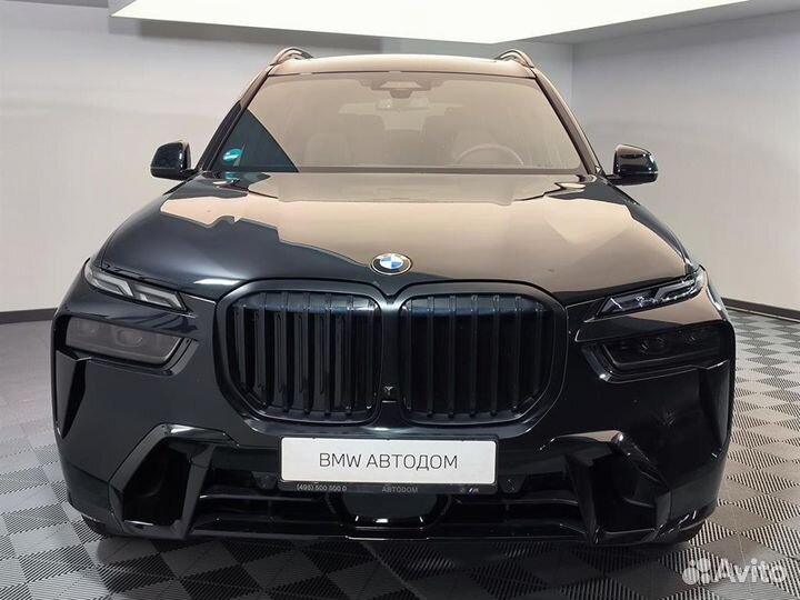 BMW X7 3.0 AT, 2023