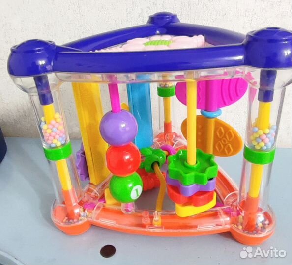 Развивающие игрушки