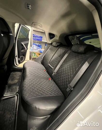 Авточехлы на Geely Coolray