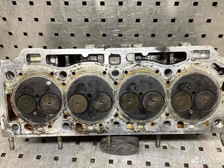 Головка блока цилиндров Renault Scenic