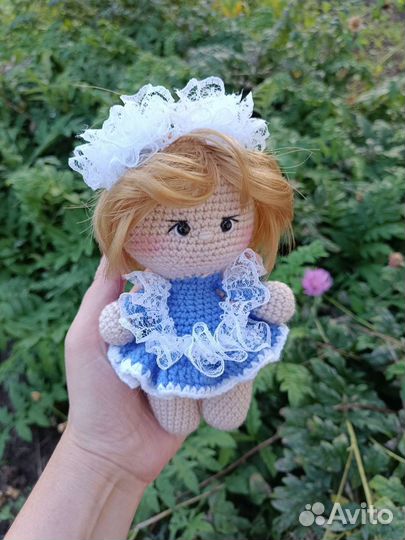 Куколка школьница