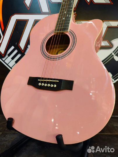 Акустическая гитара + тюнер (комплект)