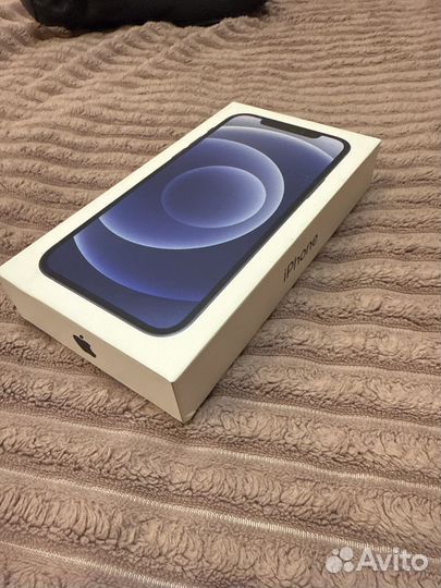 Коробка от iPhone 12