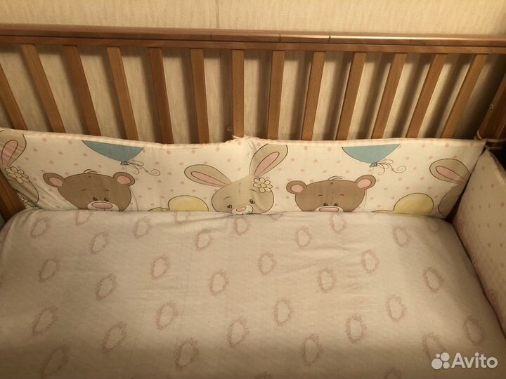 Детская кроватка