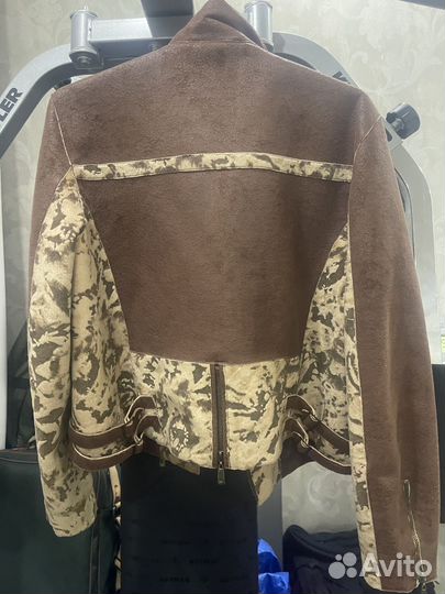 Женская куртка косуха 48 размер