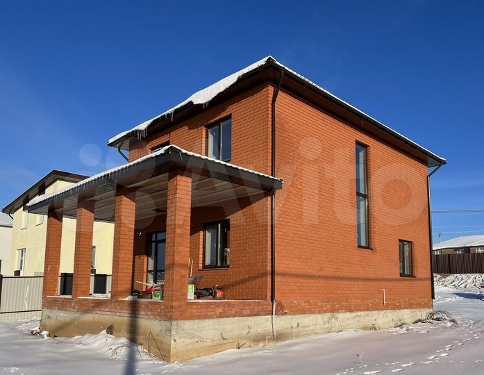 Коттедж 150 м² на участке 7 сот.