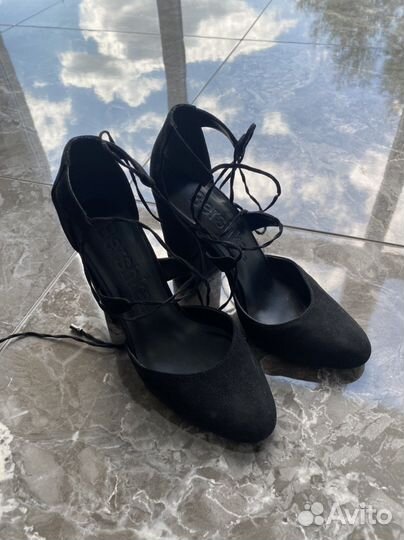Босоножки женские 38 размер