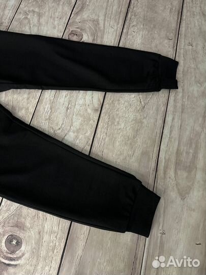 Спортивные брюки Armani Exchange люкс