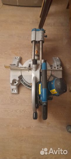 Торцовчная пила макита