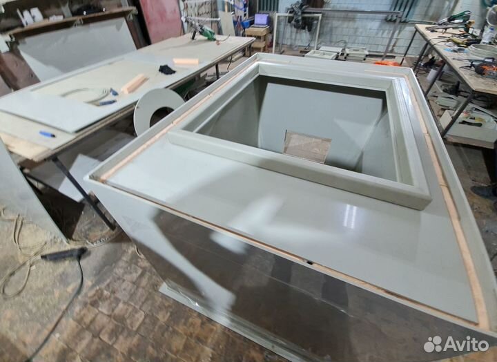 Изотермическая ёмкость для перевозки рыбы 1000л