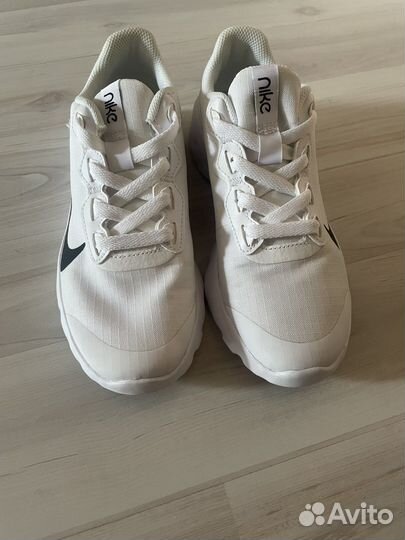 Кроссовки nike