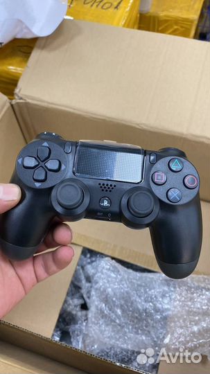 Новые геймпады Dualshock 4