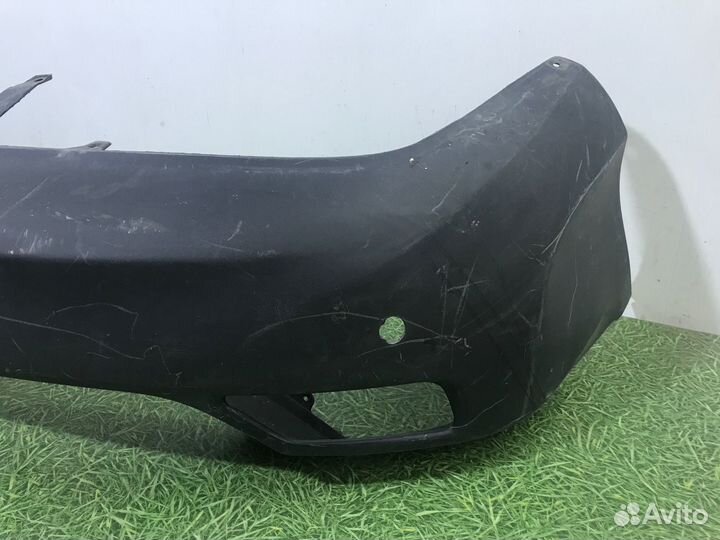 Бампер задний зад. Toyota RAV4