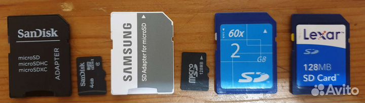 Два адаптера micro SD и 4 карты памяти