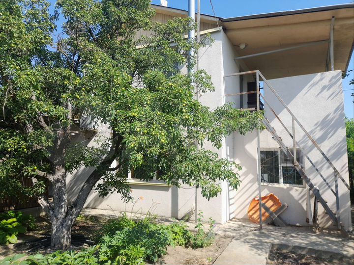 Дача 65 м² на участке 6 сот.