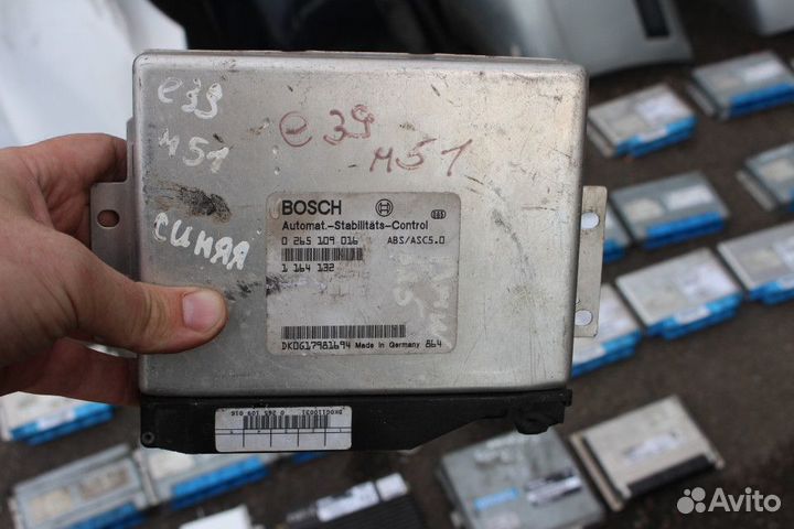 Блок управления двигателем BMW 5 E39 1999 1164132