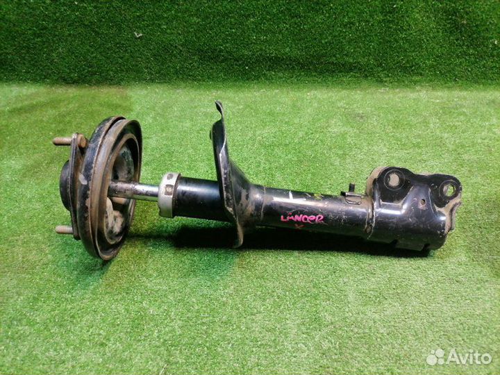 Амортизатор передний передний левый Mitsubishi