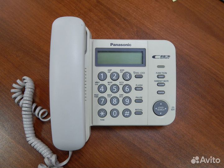 Продам телефон