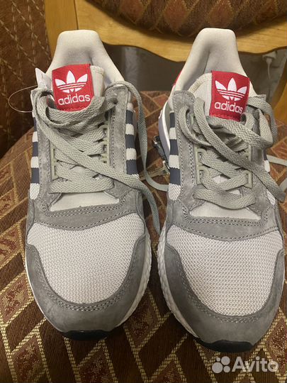 Кроссовки adidas