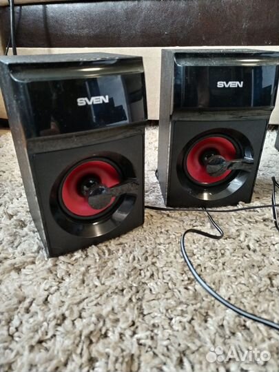 Мультимедийная акустическая система 2.1