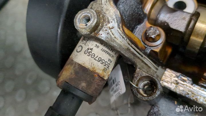 Головка блока (ГБЦ) Opel Astra J, 2012