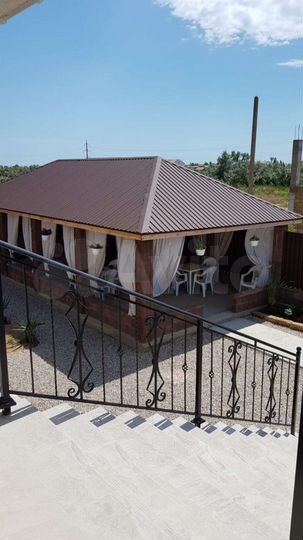 Комната 16 м² в 6-к., 1/2 эт.