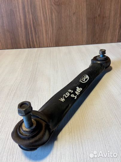 Рычаг подвески Mercedes-Benz C-Class W203 271.940