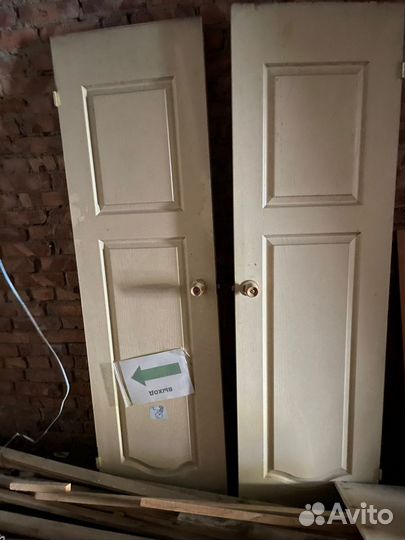 Двери межкомнатные с коробкой бу