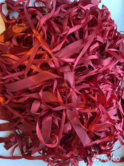 Банты на стулья на свадьбу. Украшения на свадьбу