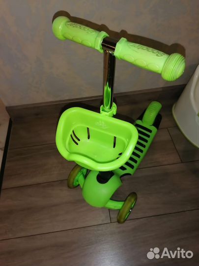 Самокат scooter с родительской ручкой