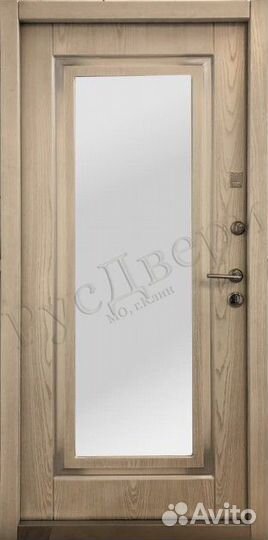 Металлическая входная дверь с зеркалом шпон
