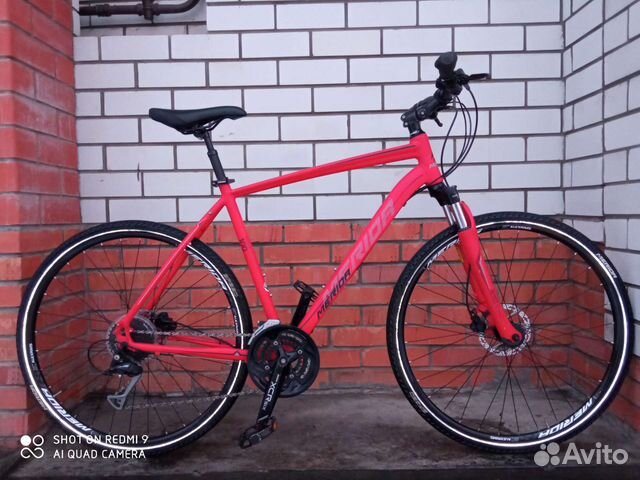 Гибрид Merida Crossway 100 гидравлика как новый