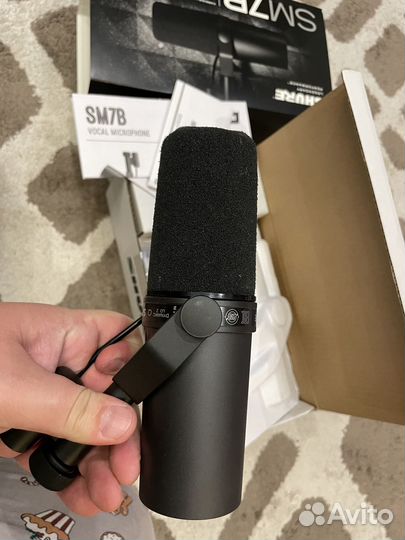 Микрофон shure sm7b с коробкой (оригинал)