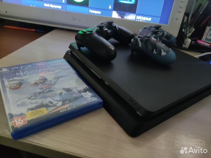 Sony PS4 slim с играми