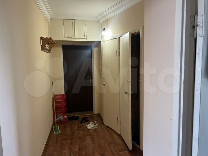 2-к. квартира, 56 м², 5/5 эт.