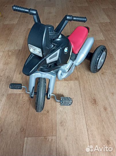 Детский трехколесный велосипед