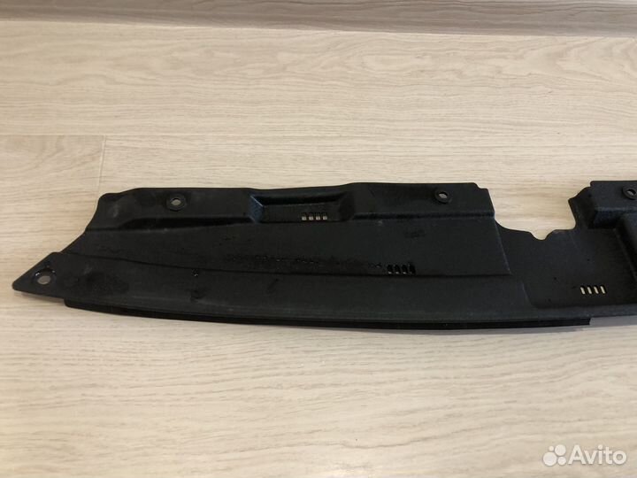 Накладка замка капота Kia Ceed JD 2012-2018