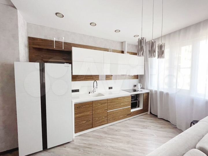 3-к. квартира, 80 м², 5/19 эт.