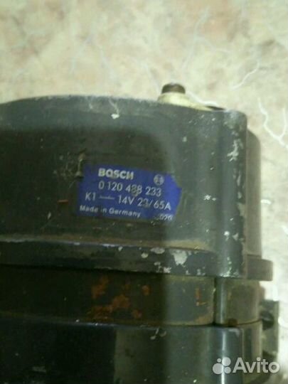 Продам генератор Бош