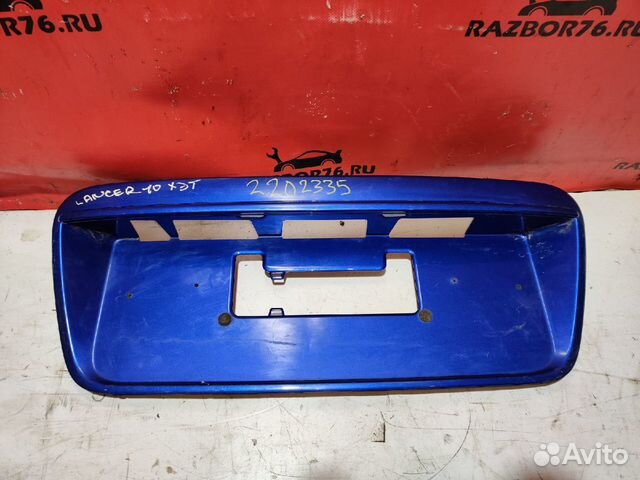 Накладка двери багажника Mitsubishi Lancer X