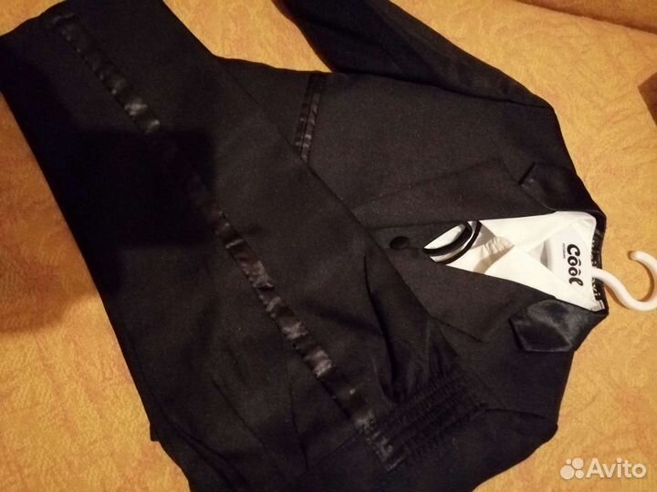 Костюм тройка на мальчика