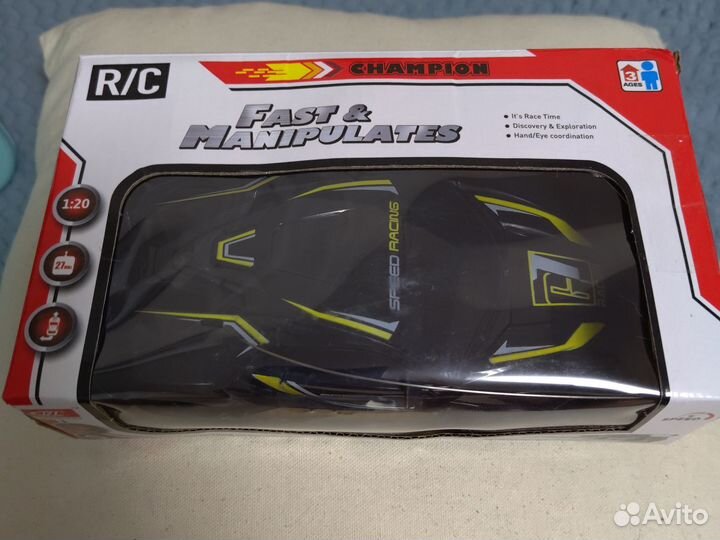 Машинка на радиоуправлении 1:20