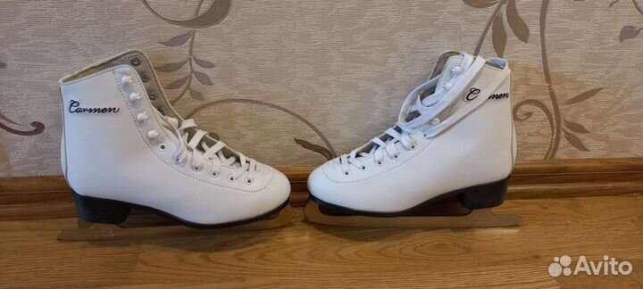 Коньки 38 размер