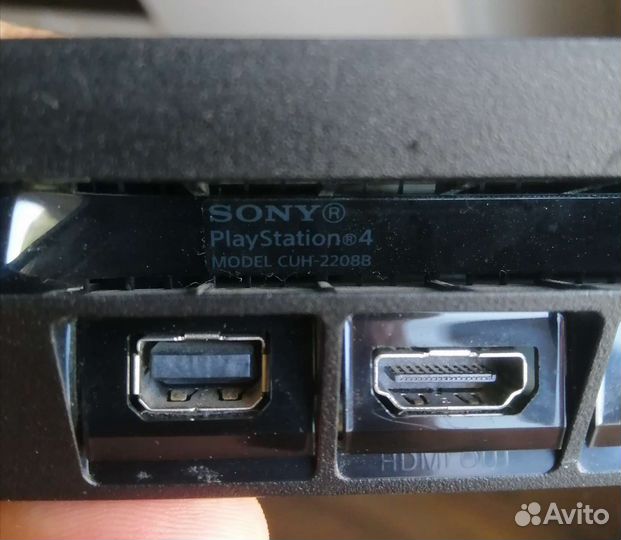 Sony PS4, Slim, 500+ игр, 2 геймпада