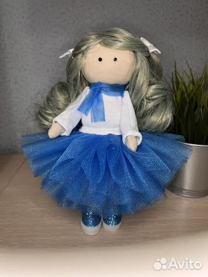 Кукла ручной работы